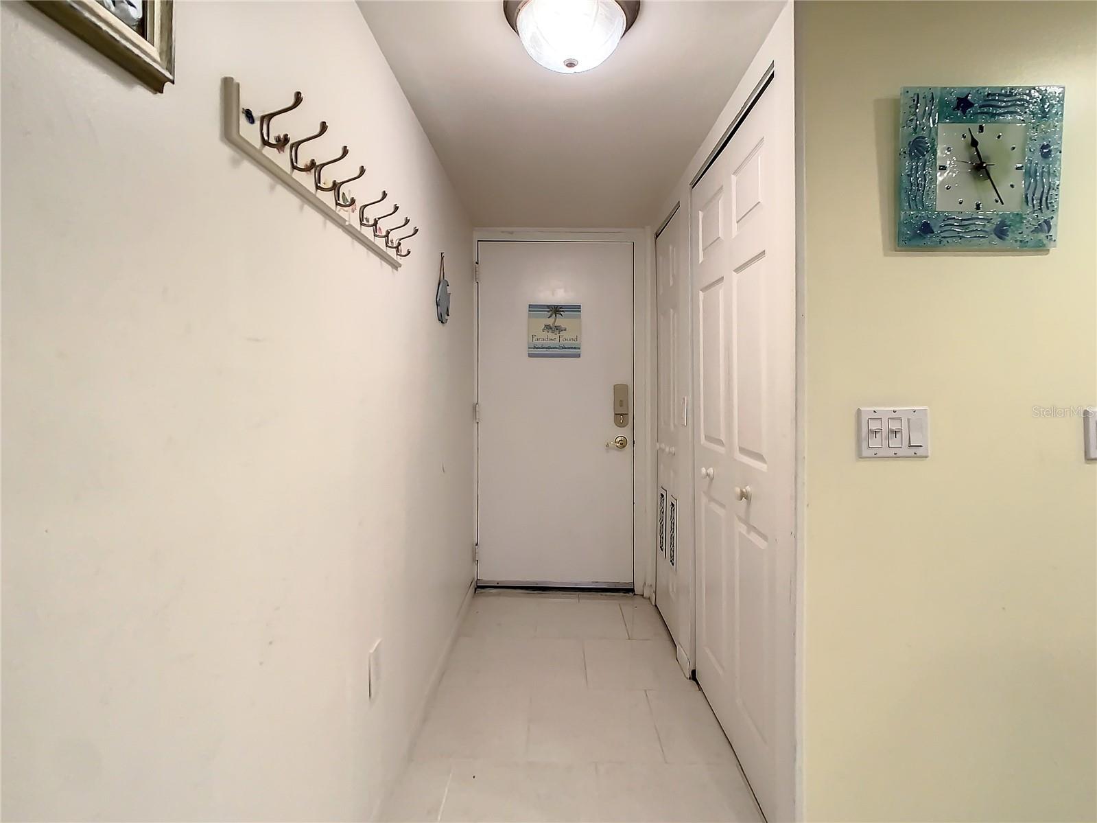 Image 8 of 51 For 18304 Gulf Boulevard 116