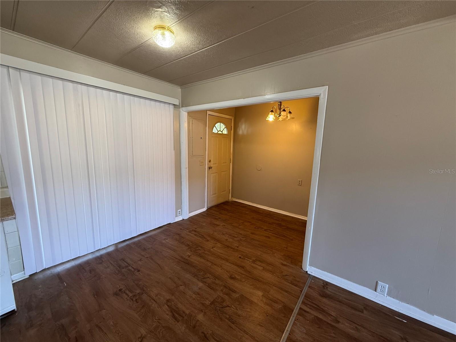 Image 4 of 11 For 1619 Sunny Street