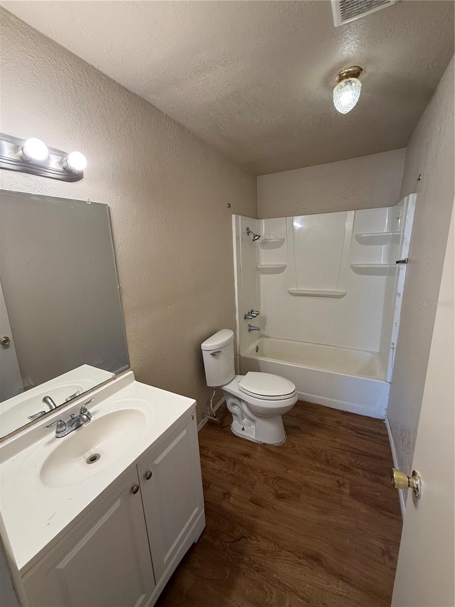 Image 9 of 11 For 1619 Sunny Street