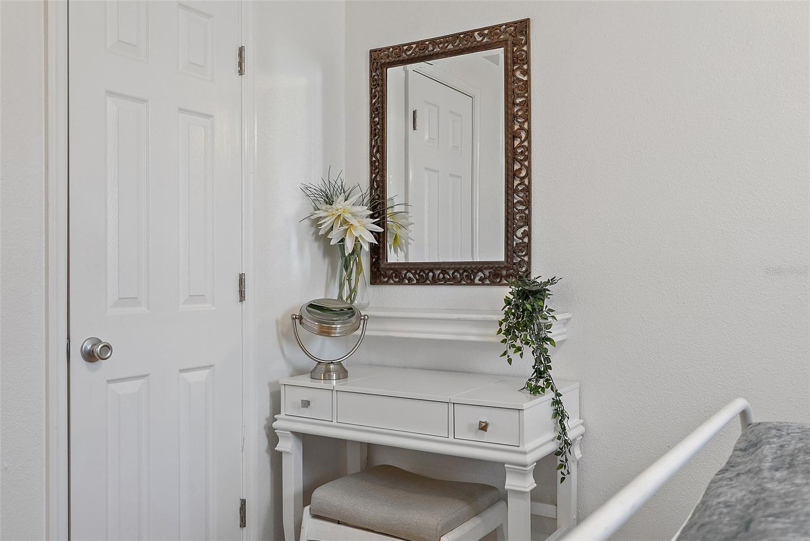 Image 11 of 28 For 2810 2nd Avenue S B