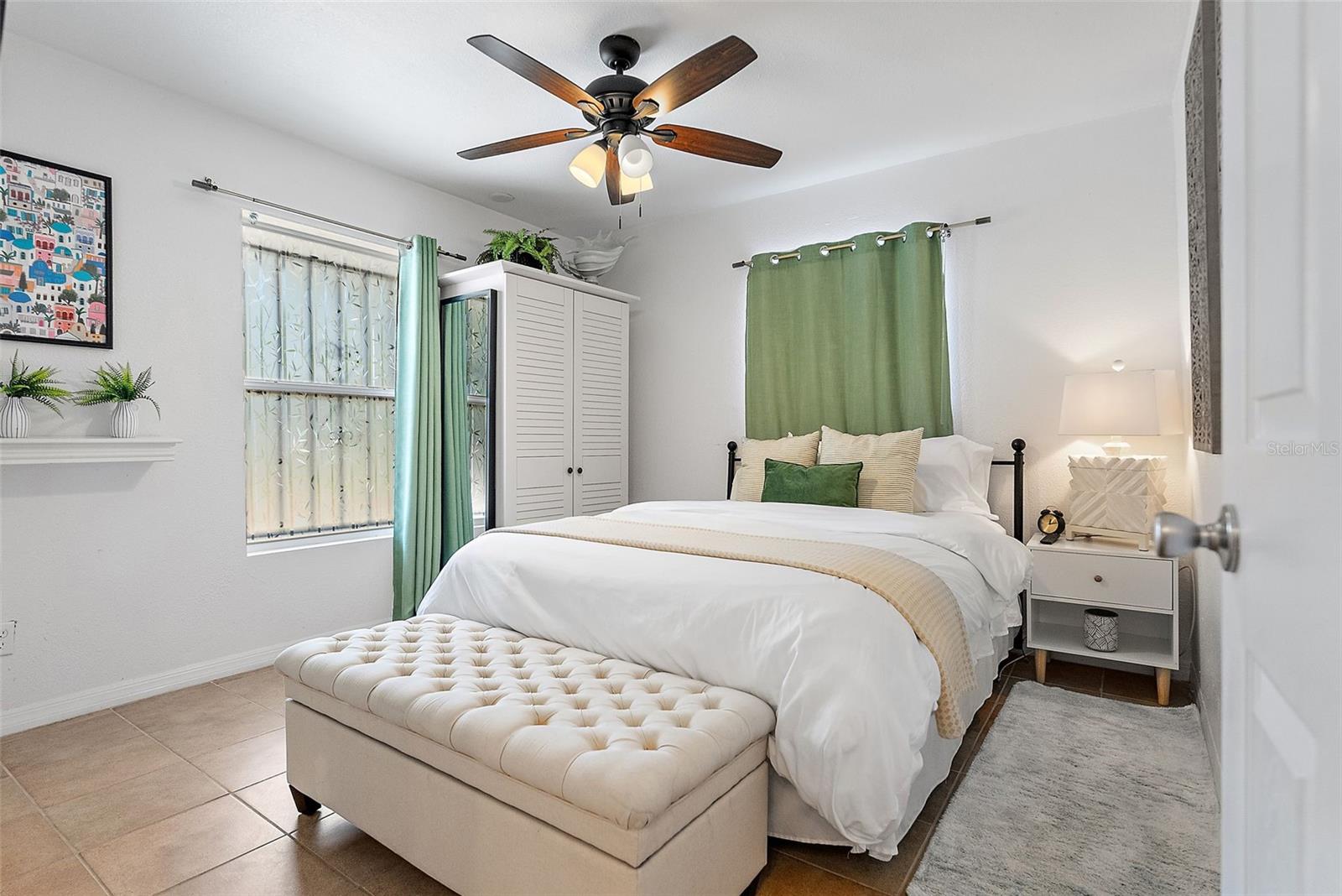 Image 14 of 28 For 2810 2nd Avenue S B