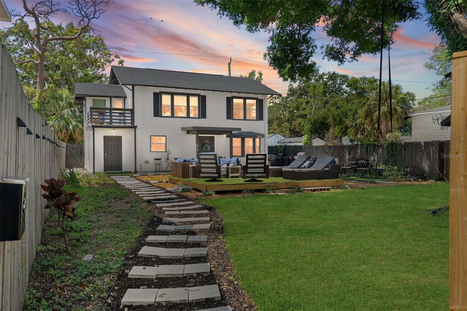 Image 18 of 28 For 2810 2nd Avenue S B