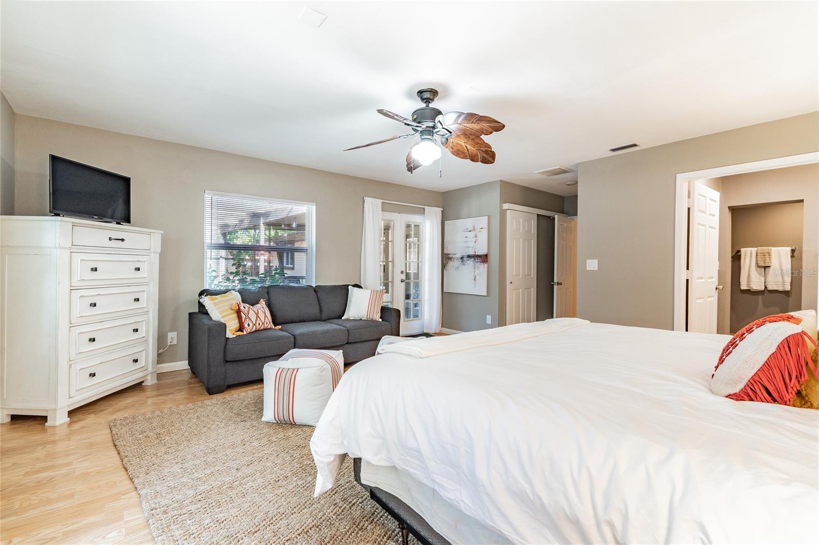 Image 22 of 38 For 1532 Orange Street