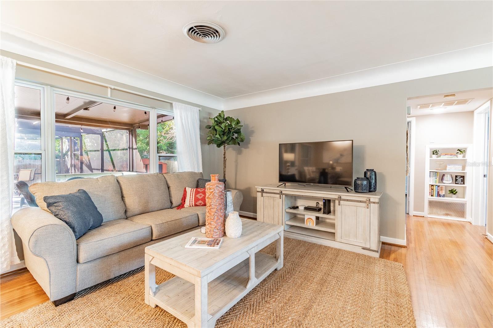 Image 33 of 38 For 1532 Orange Street