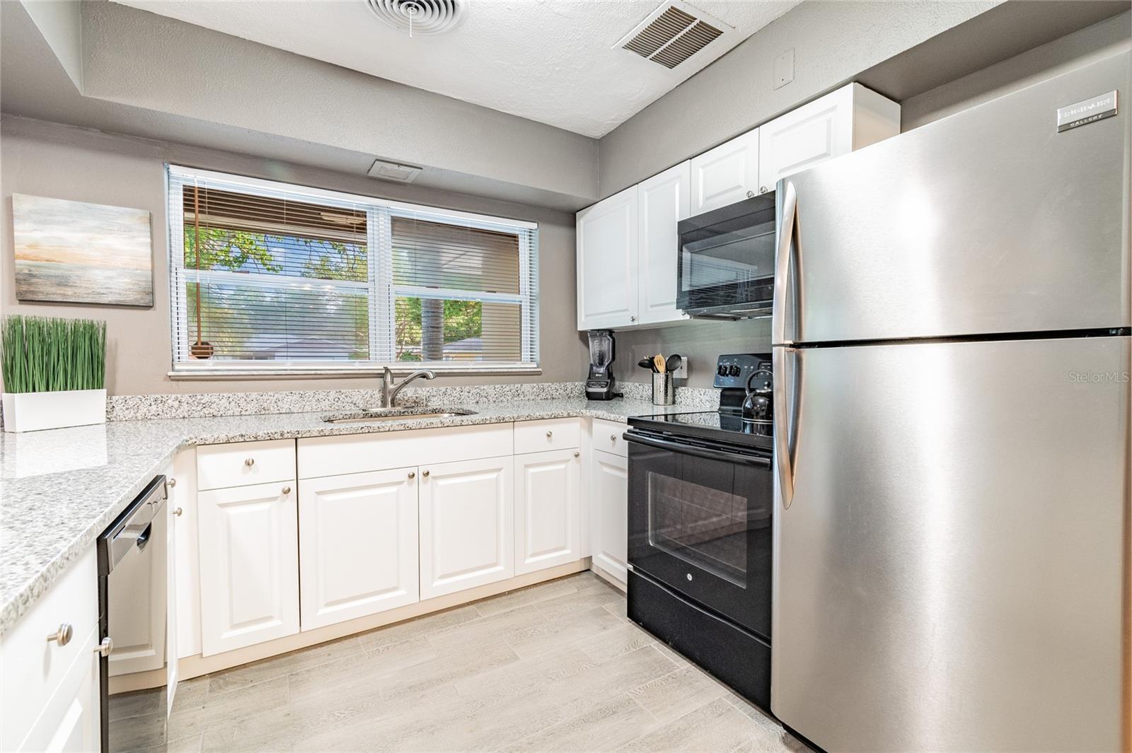 Image 35 of 38 For 1532 Orange Street