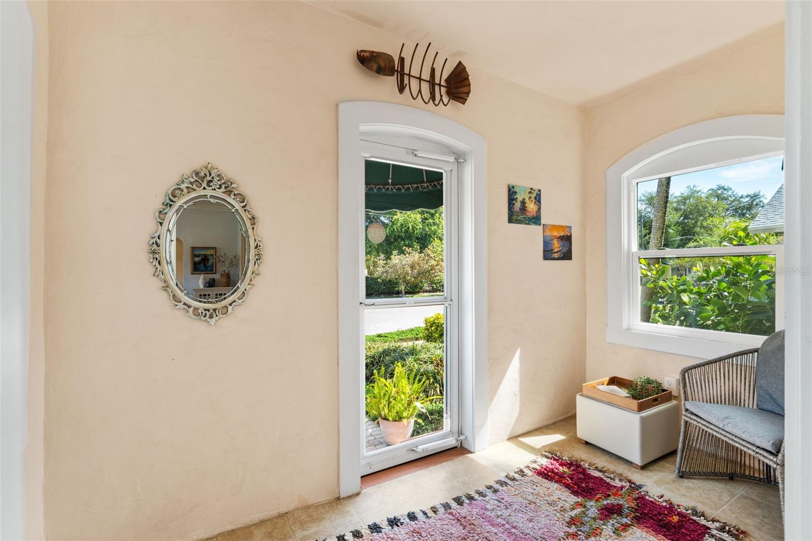 Image 19 of 42 For 762 23rd Avenue N