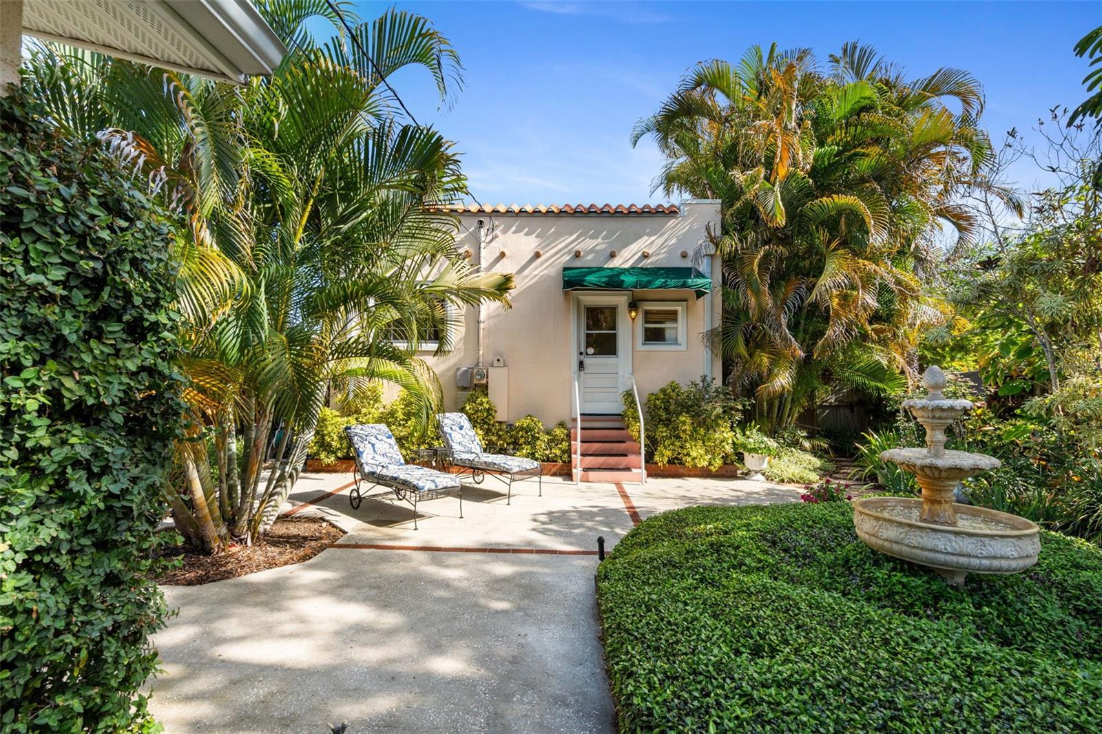 Image 23 of 42 For 762 23rd Avenue N