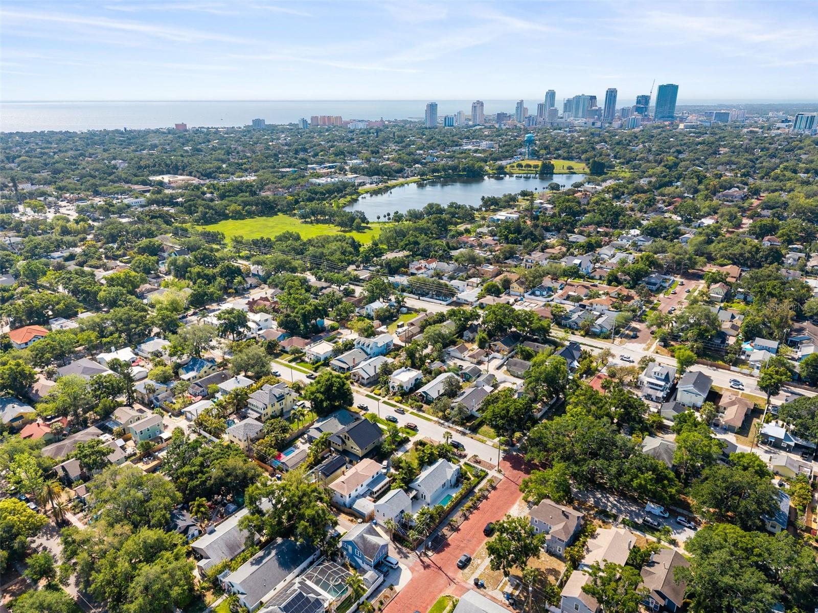 Image 37 of 42 For 762 23rd Avenue N