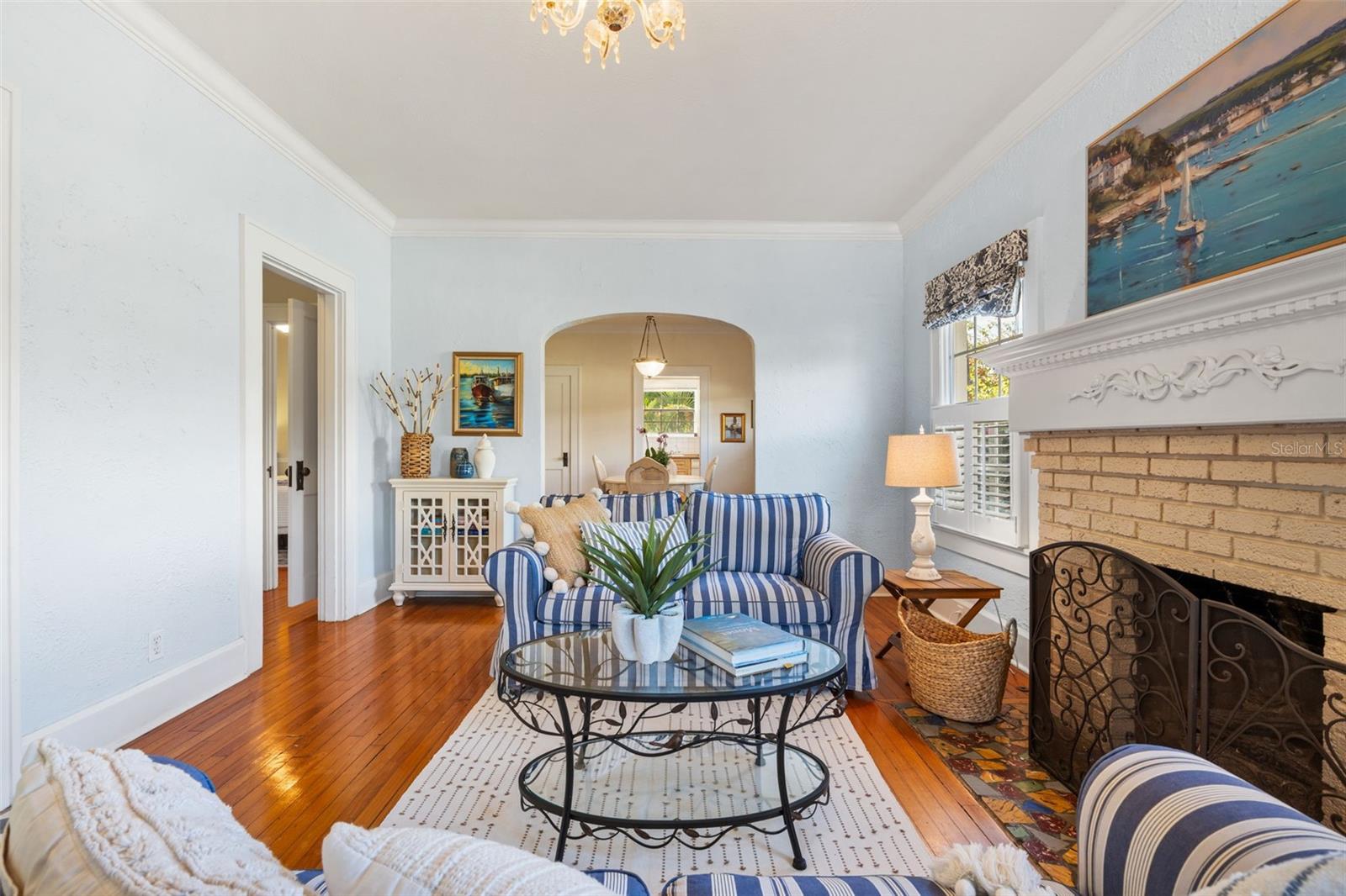 Image 6 of 42 For 762 23rd Avenue N