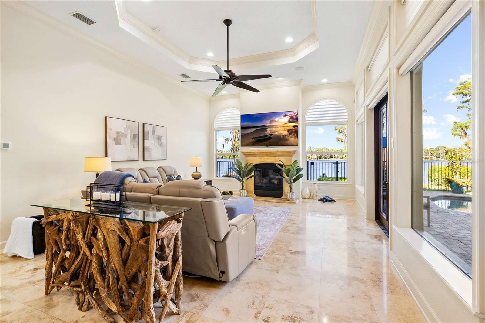 Image 25 of 91 For 9901 Menander Wood Court