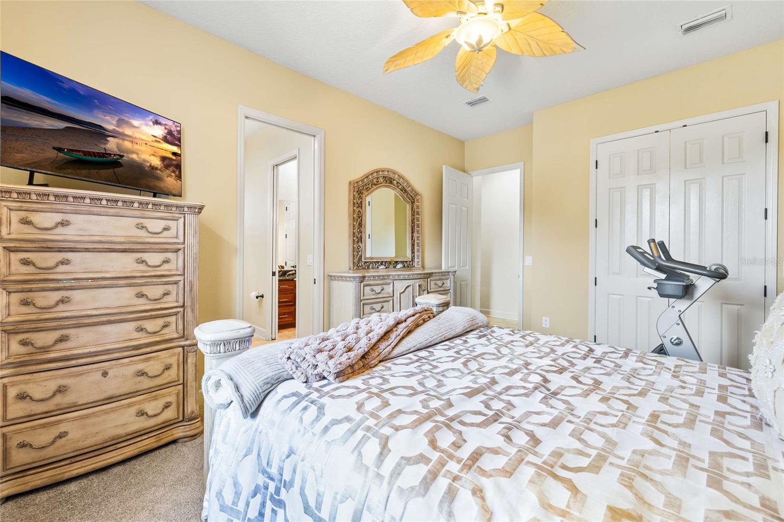 Image 36 of 91 For 9901 Menander Wood Court