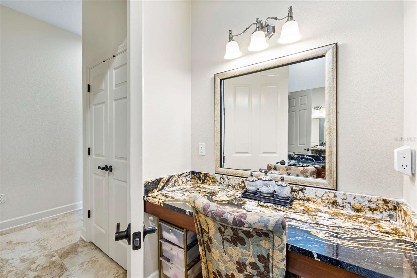 Image 38 of 91 For 9901 Menander Wood Court