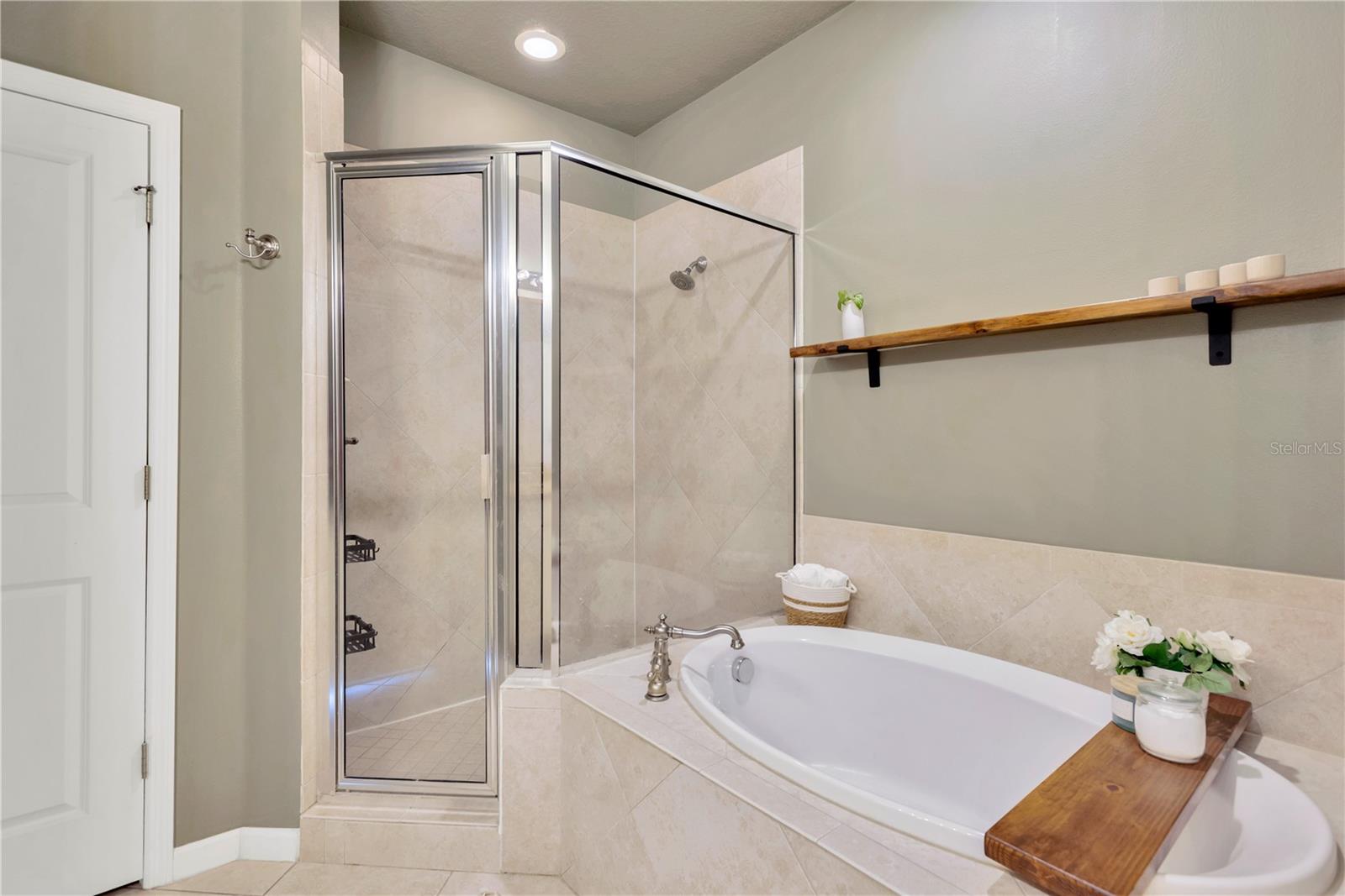 Image 27 of 43 For 8307 Manor Club Circle 1