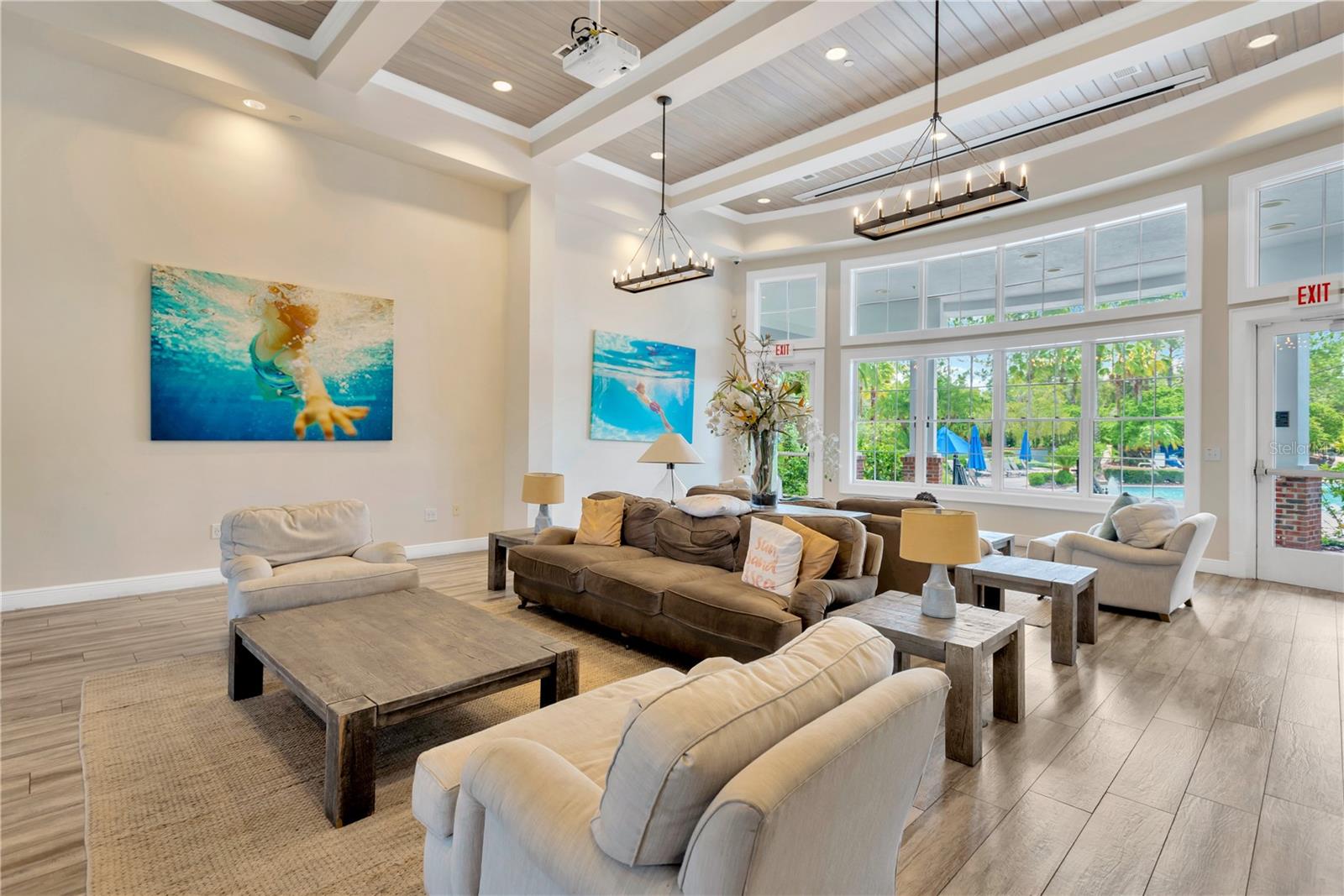 Image 38 of 43 For 8307 Manor Club Circle 1