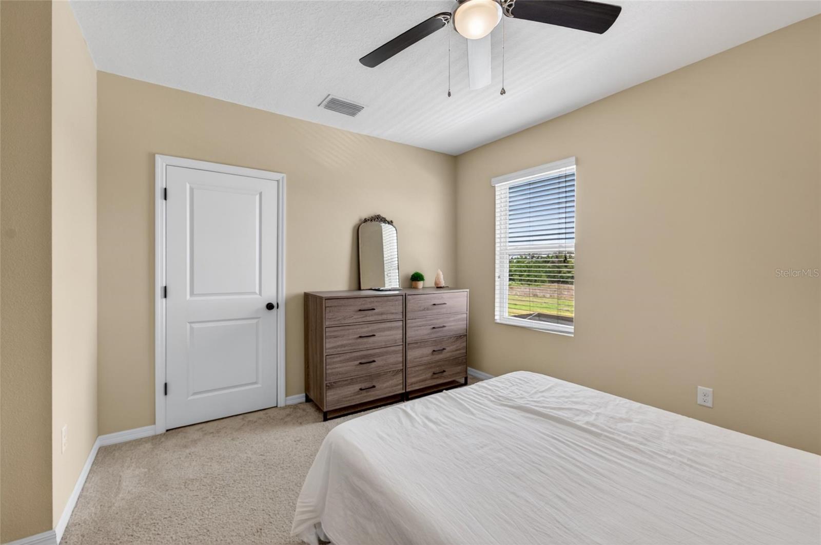 Image 47 of 91 For 11176 Leland Groves Drive