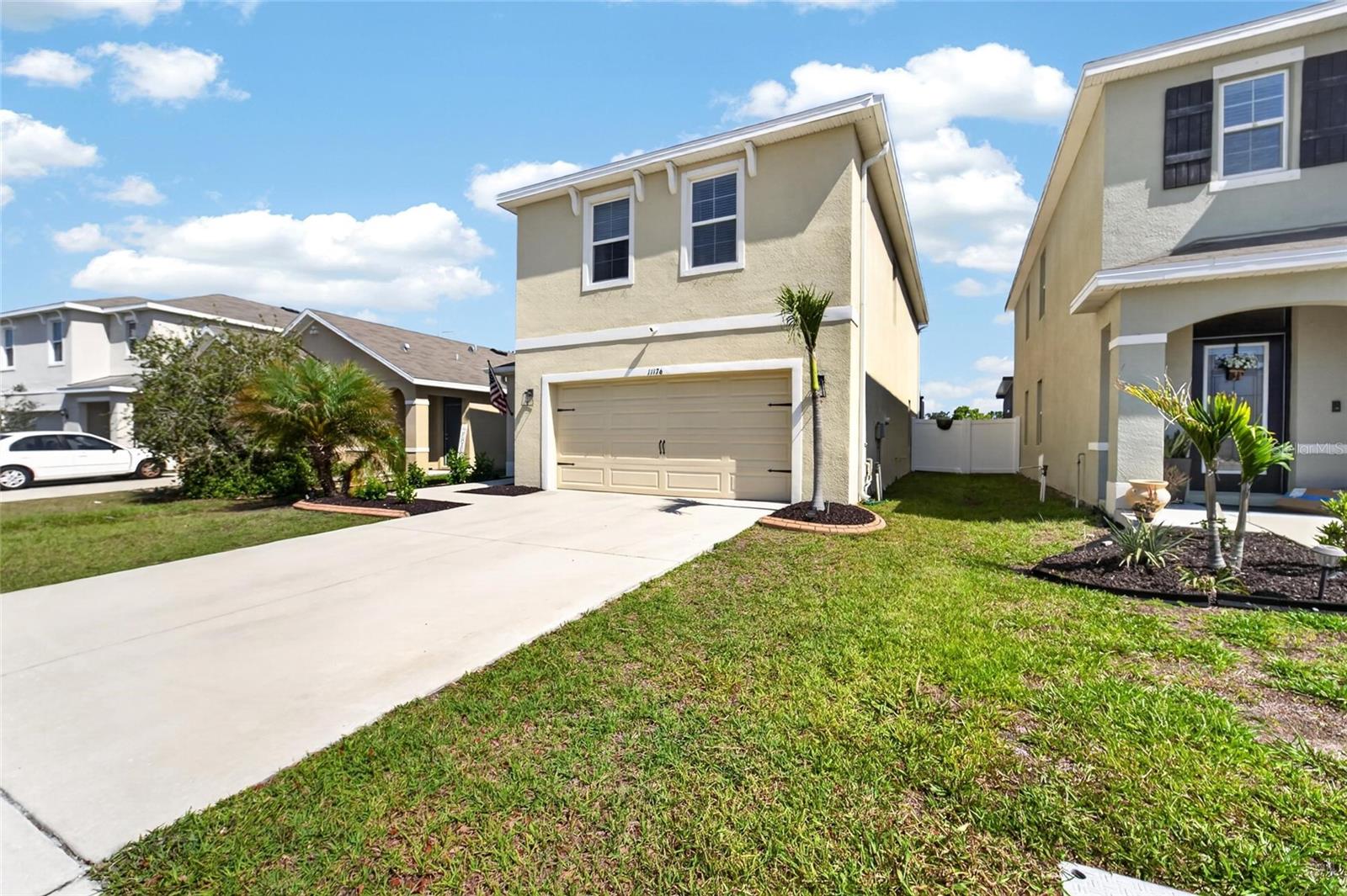 Image 7 of 91 For 11176 Leland Groves Drive