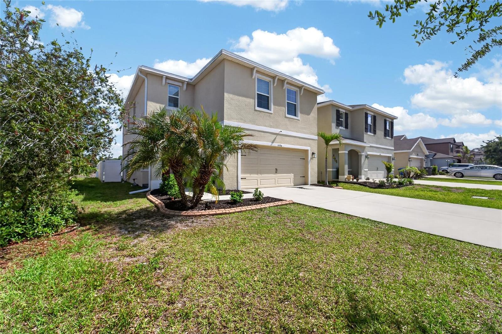 Image 8 of 91 For 11176 Leland Groves Drive