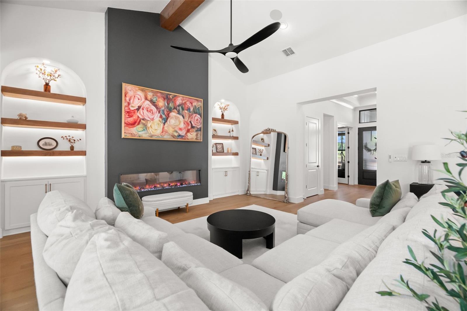 Image 20 of 64 For 5047 Summit View Drive