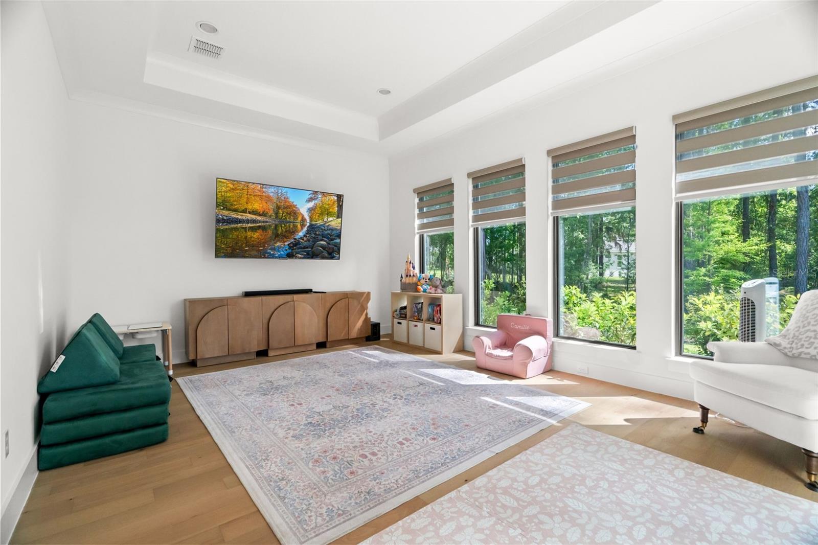 Image 36 of 64 For 5047 Summit View Drive