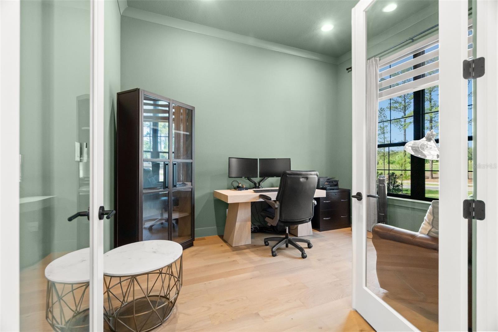 Image 38 of 64 For 5047 Summit View Drive