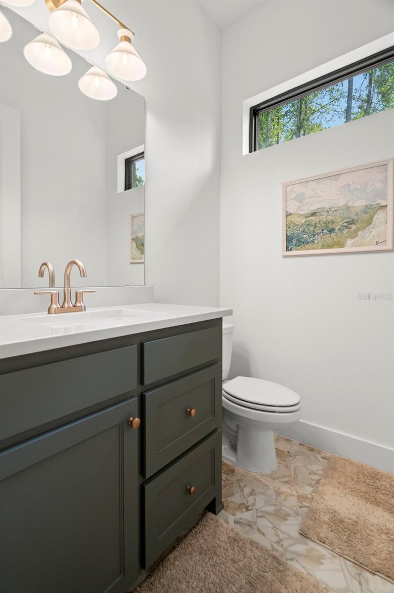 Image 46 of 64 For 5047 Summit View Drive