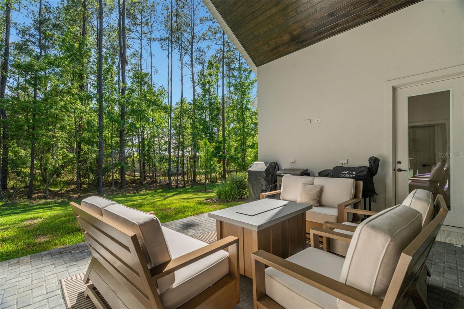 Image 51 of 64 For 5047 Summit View Drive