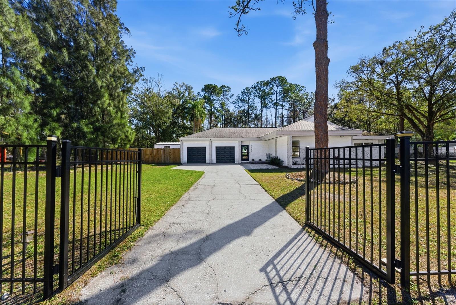 Image 2 of 40 For 1566 Woodfield Court