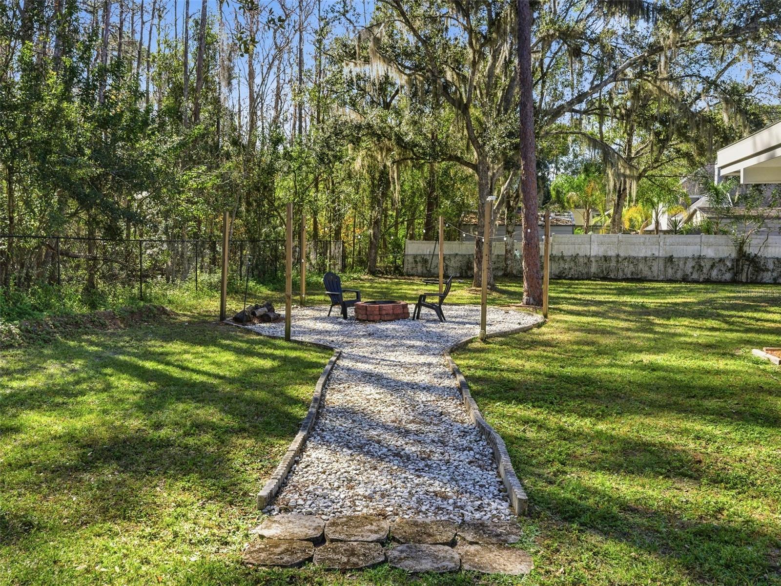 Image 36 of 40 For 1566 Woodfield Court