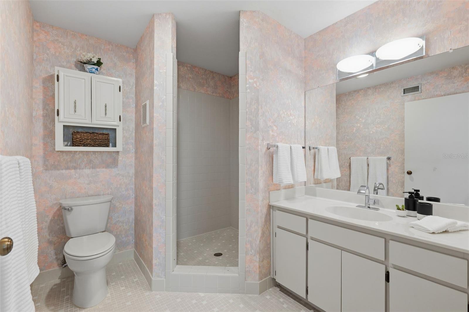 Image 21 of 30 For 2192 Swedish Drive 26