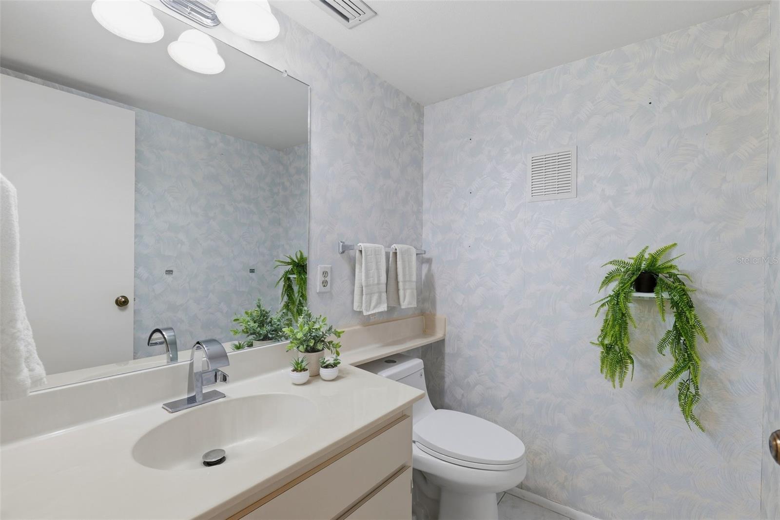 Image 24 of 30 For 2192 Swedish Drive 26