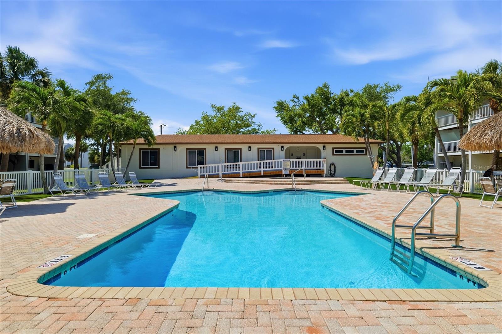 Image 36 of 50 For 381 Madeira Circle