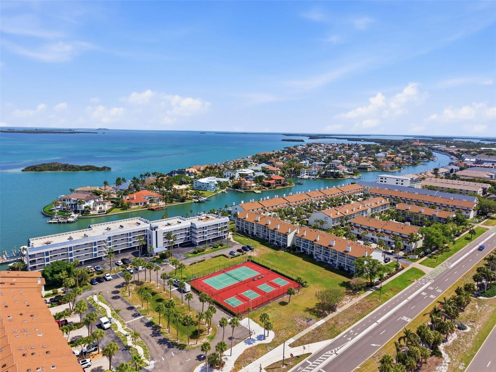 Image 42 of 50 For 381 Madeira Circle