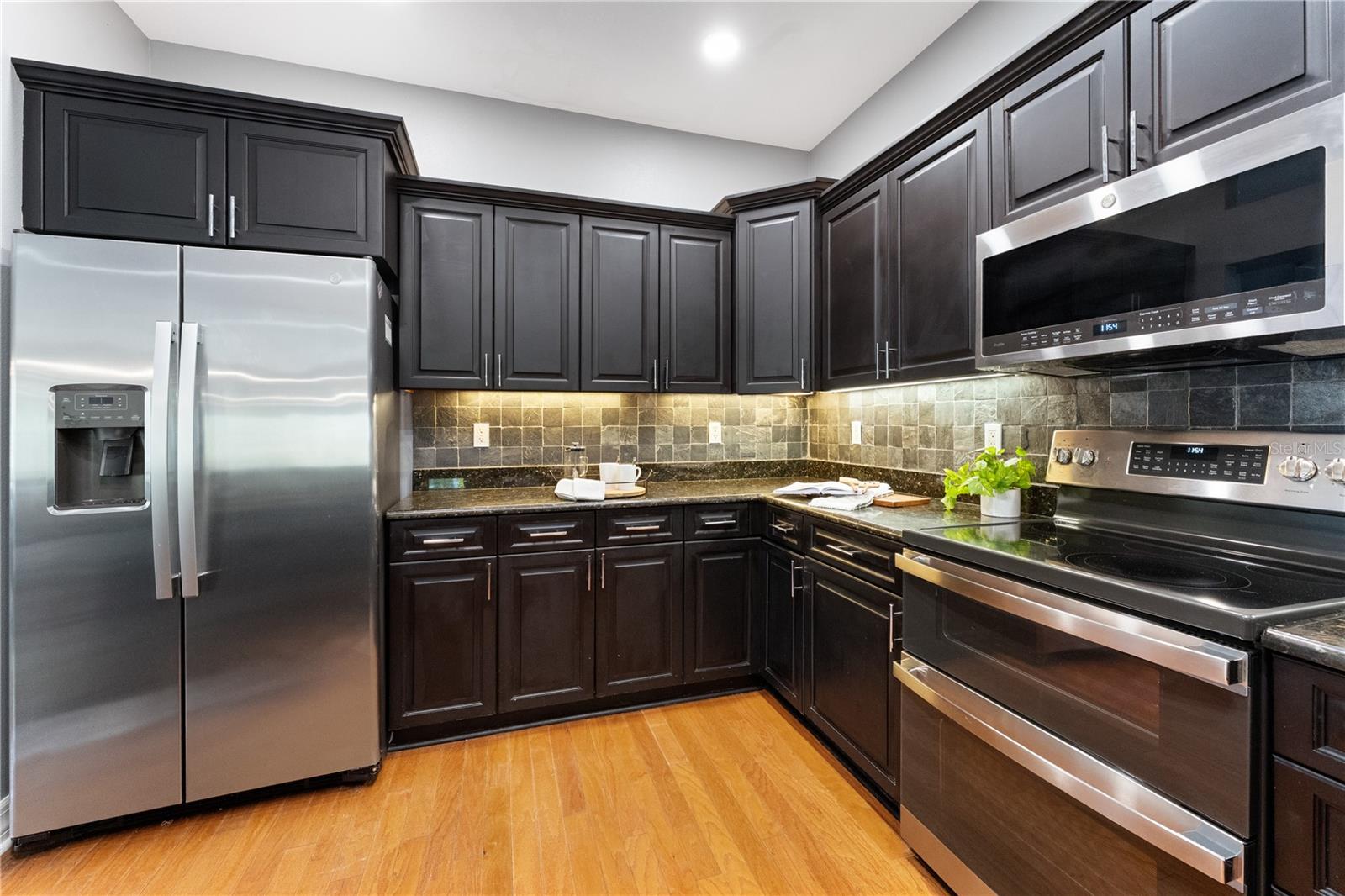 Image 13 of 45 For 2704 57th Street S