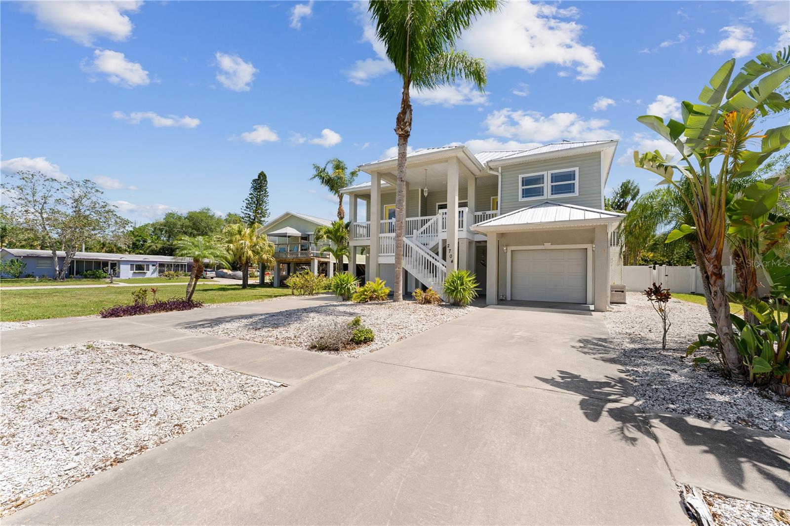 Image 4 of 45 For 2704 57th Street S