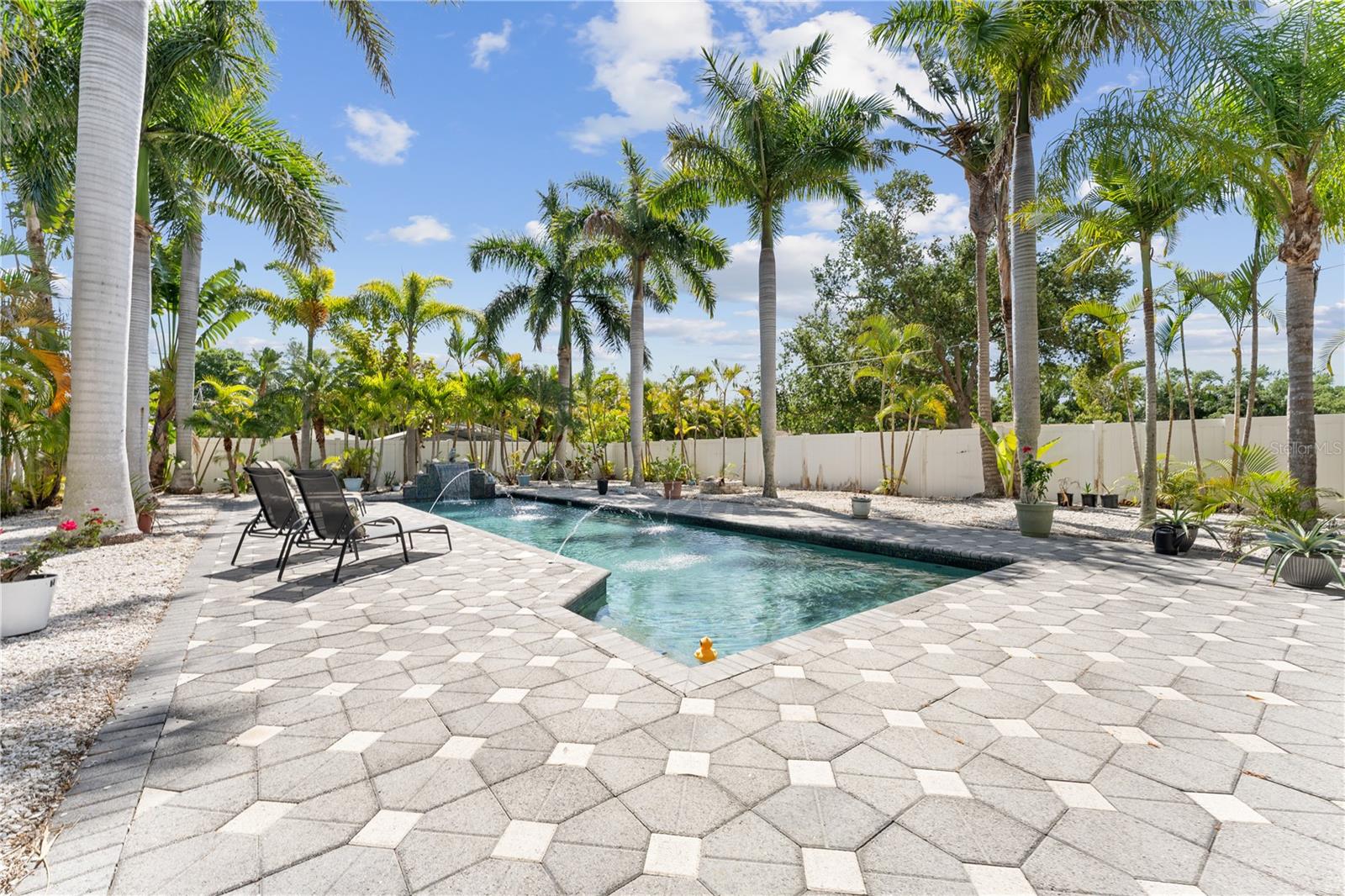 Image 41 of 45 For 2704 57th Street S