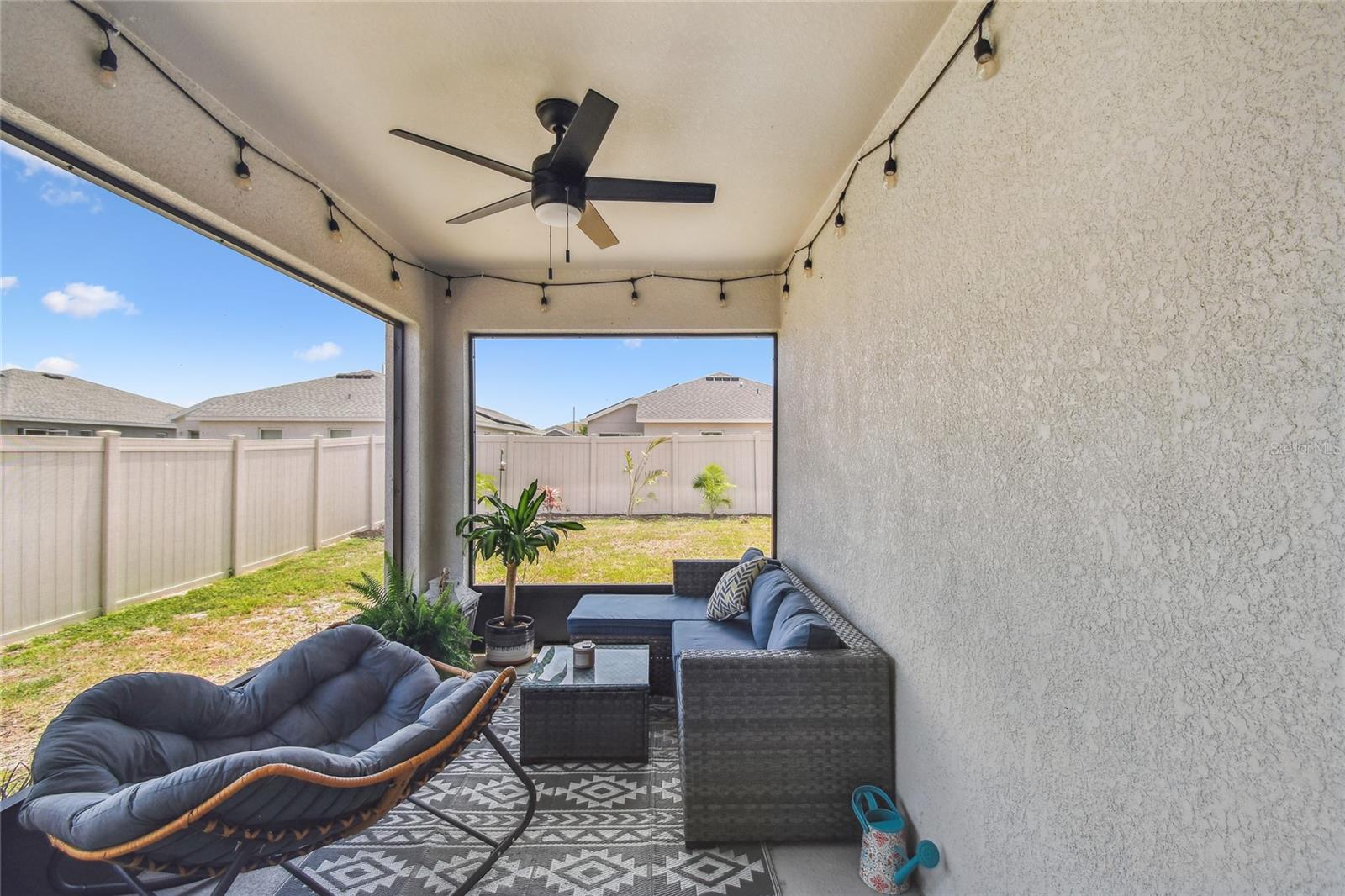 Image 39 of 50 For 105 Blue Alice Spring Court