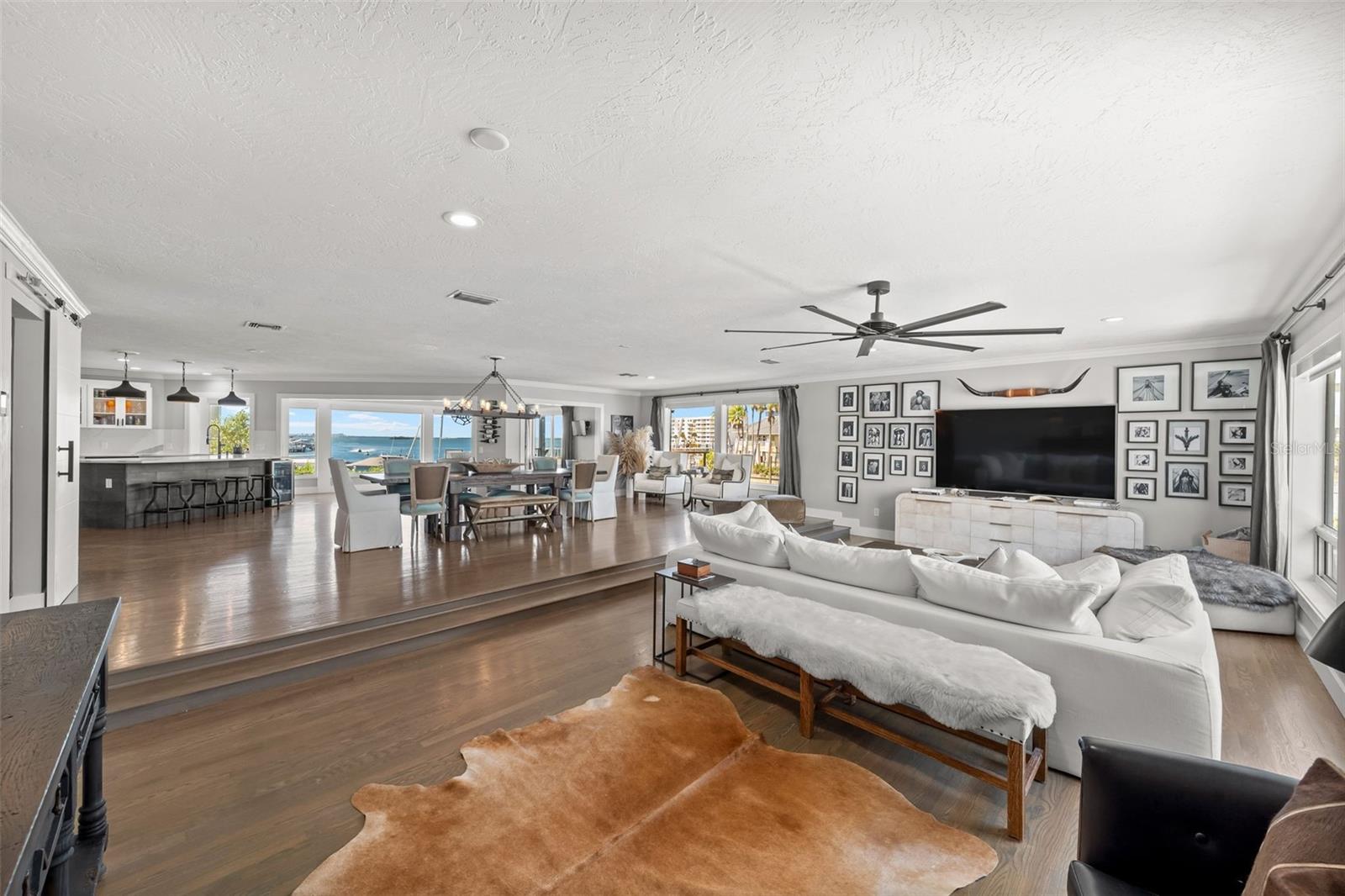 Image 12 of 86 For 439 Causeway Boulevard