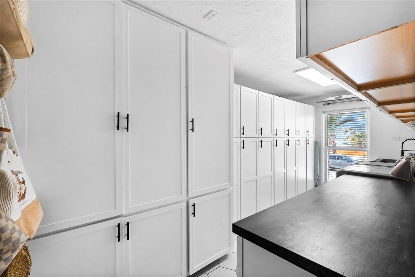 Image 24 of 86 For 439 Causeway Boulevard