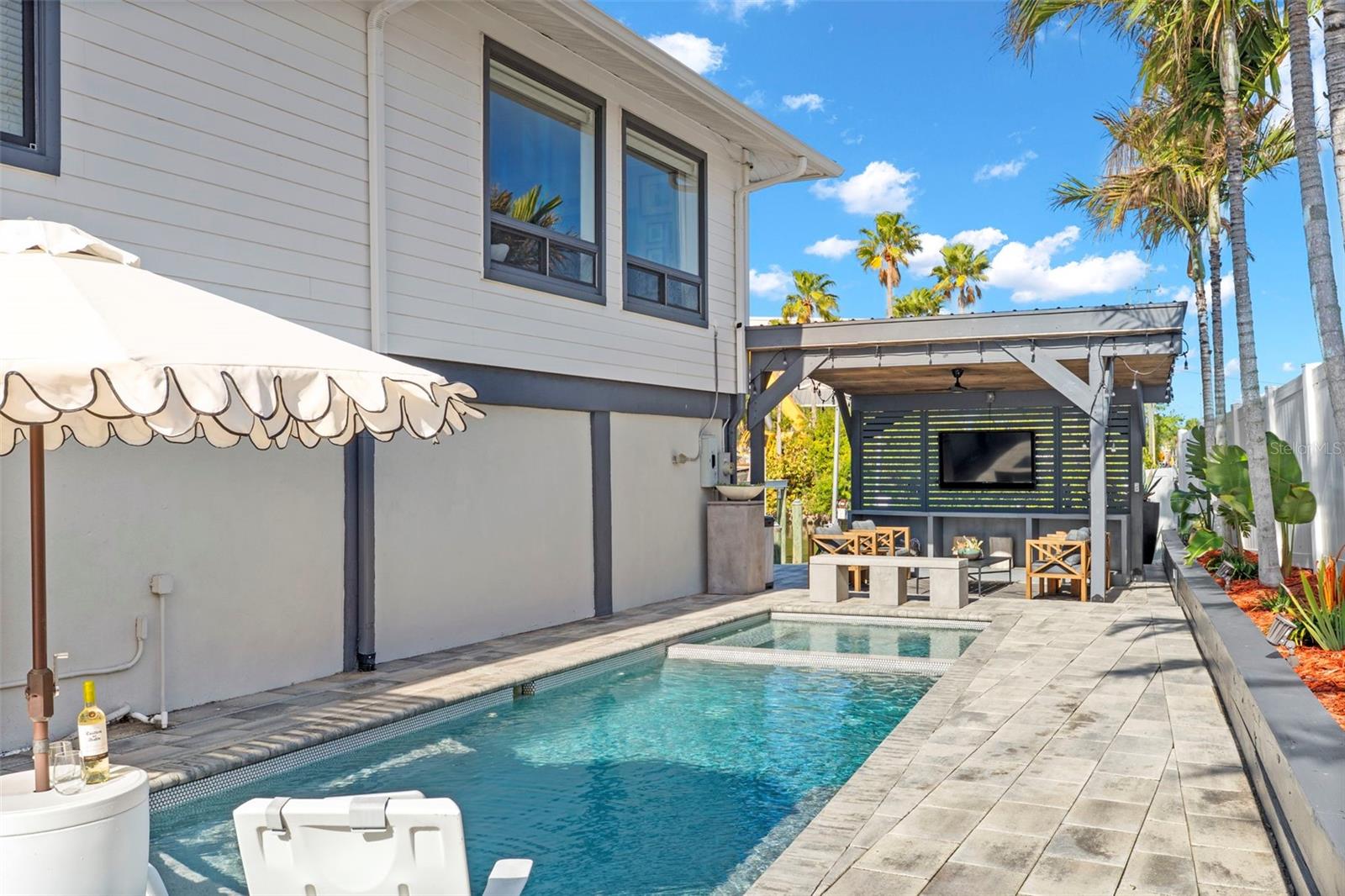 Image 28 of 86 For 439 Causeway Boulevard