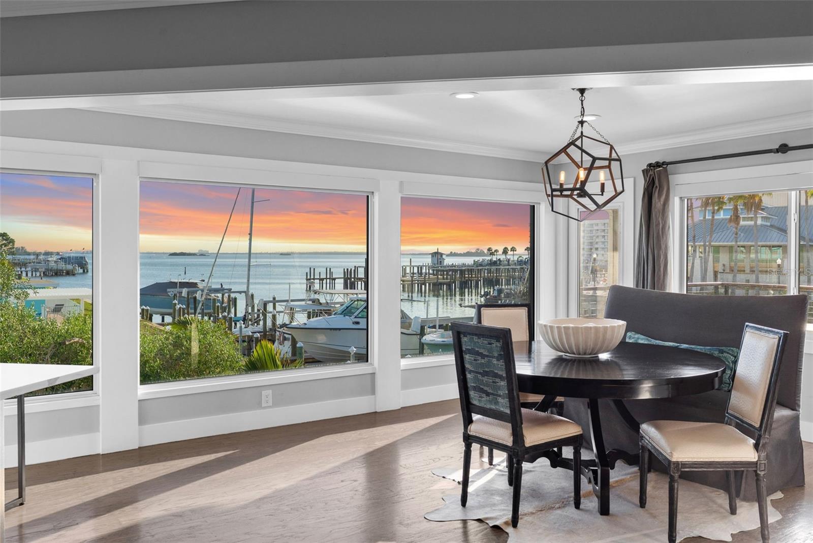 Image 4 of 86 For 439 Causeway Boulevard