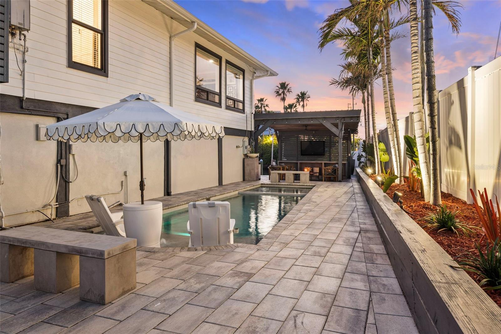 Image 62 of 86 For 439 Causeway Boulevard