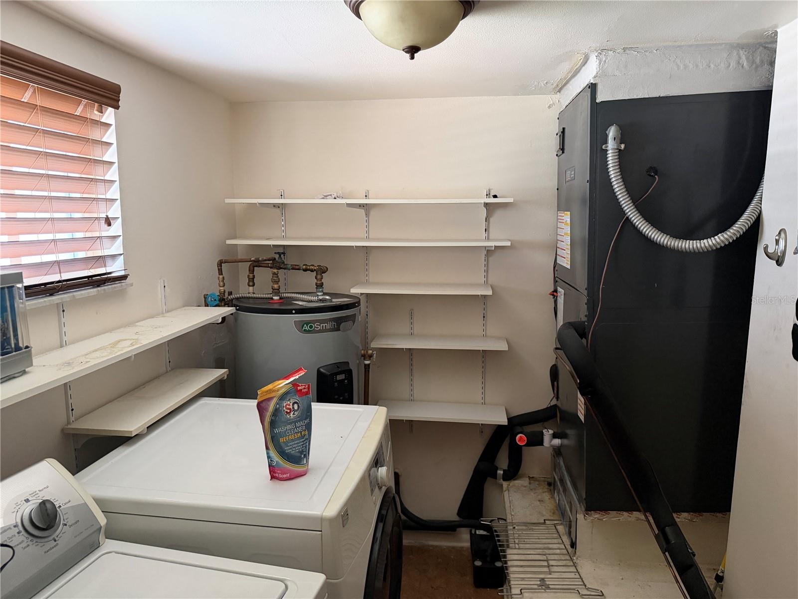 Image 28 of 32 For 240 Windward Passage 1001