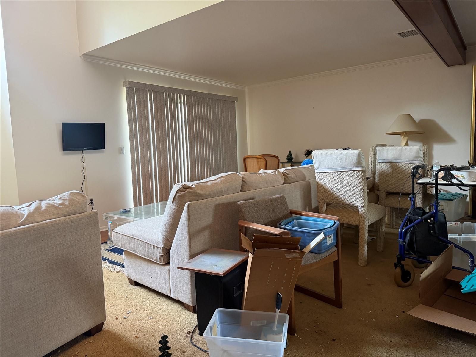 Image 8 of 32 For 240 Windward Passage 1001