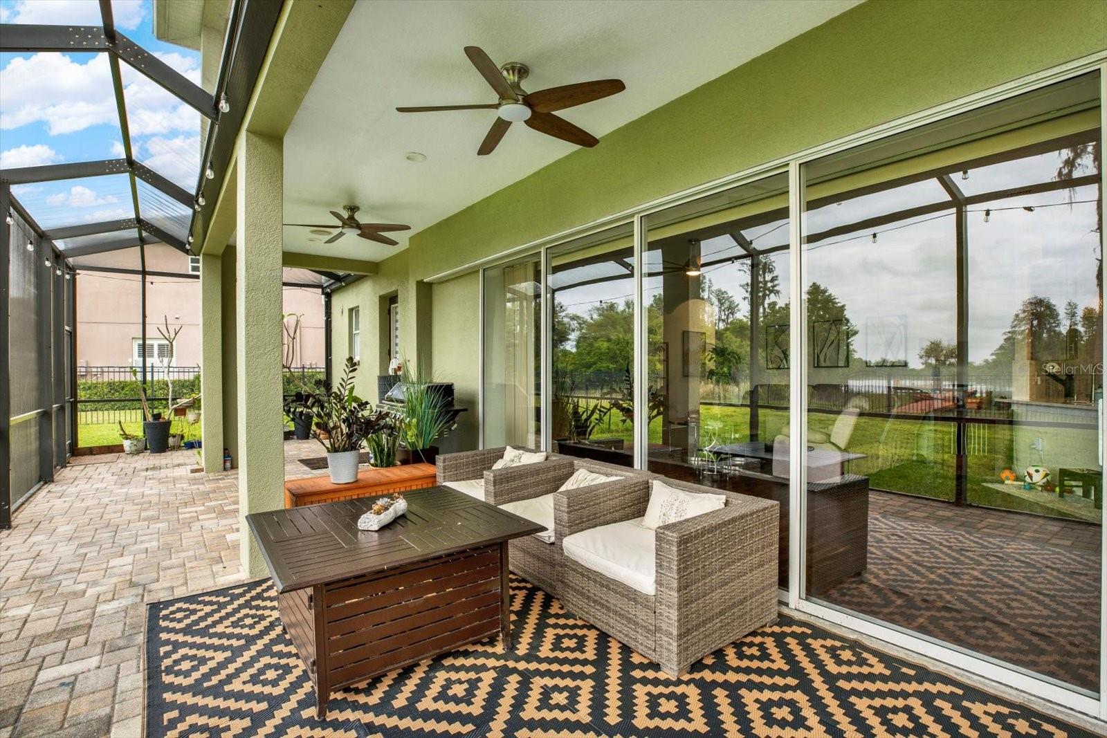 Image 14 of 84 For 21610 Draycott Way