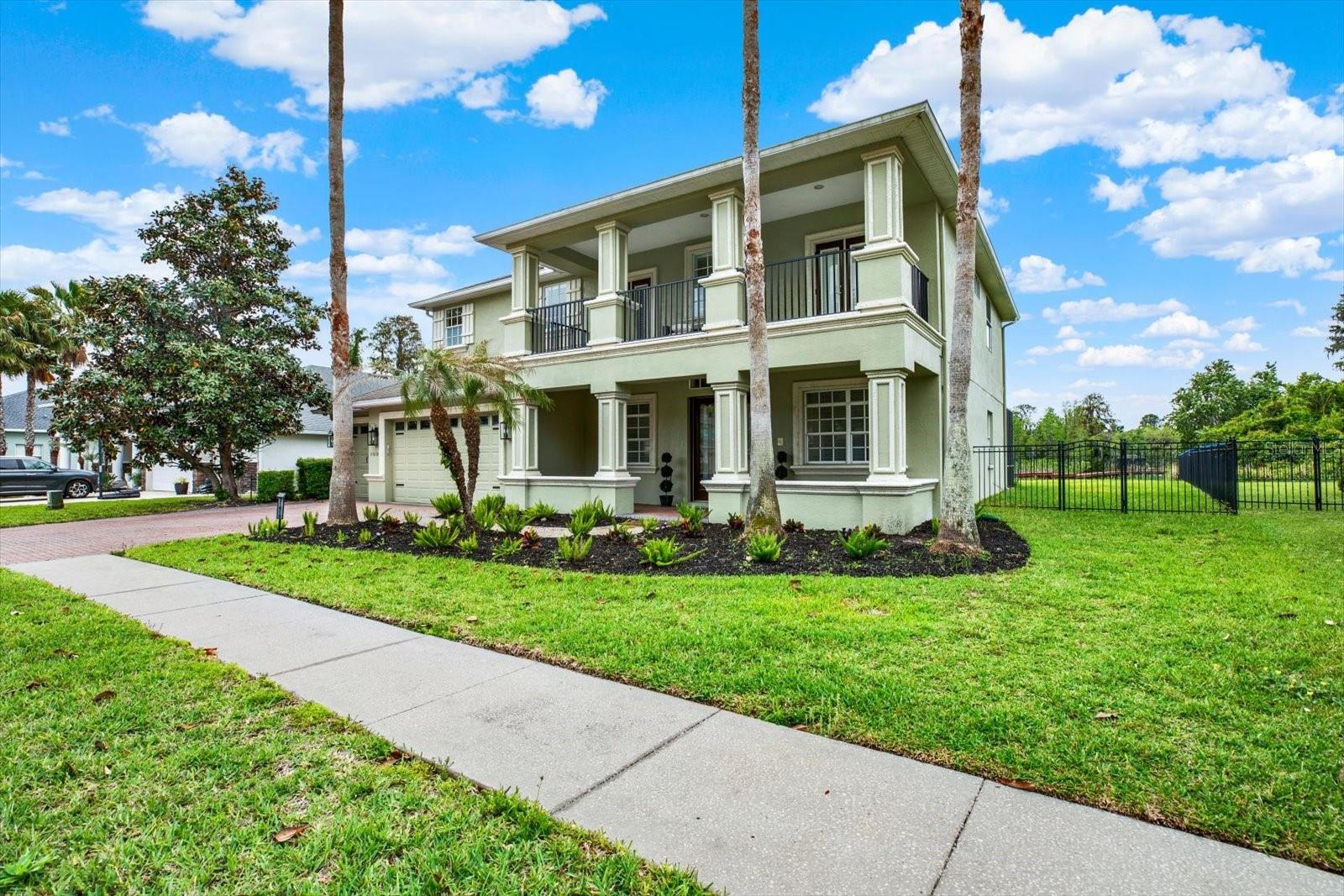 Image 39 of 84 For 21610 Draycott Way