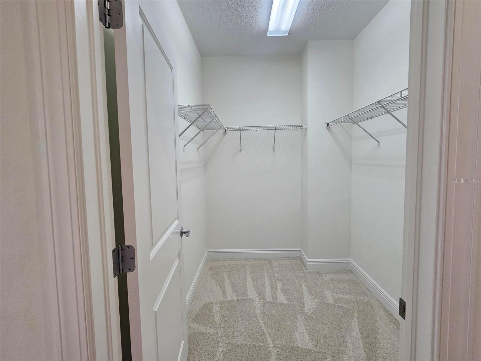 Image 28 of 40 For 628 Cleveland Street 1313