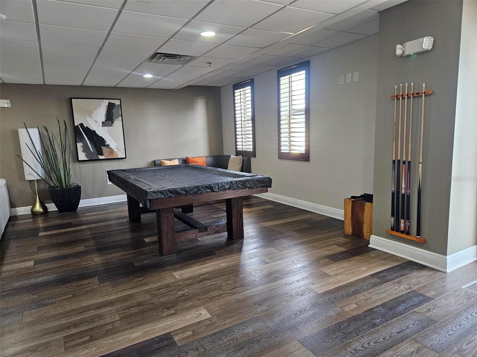 Image 33 of 40 For 628 Cleveland Street 1313