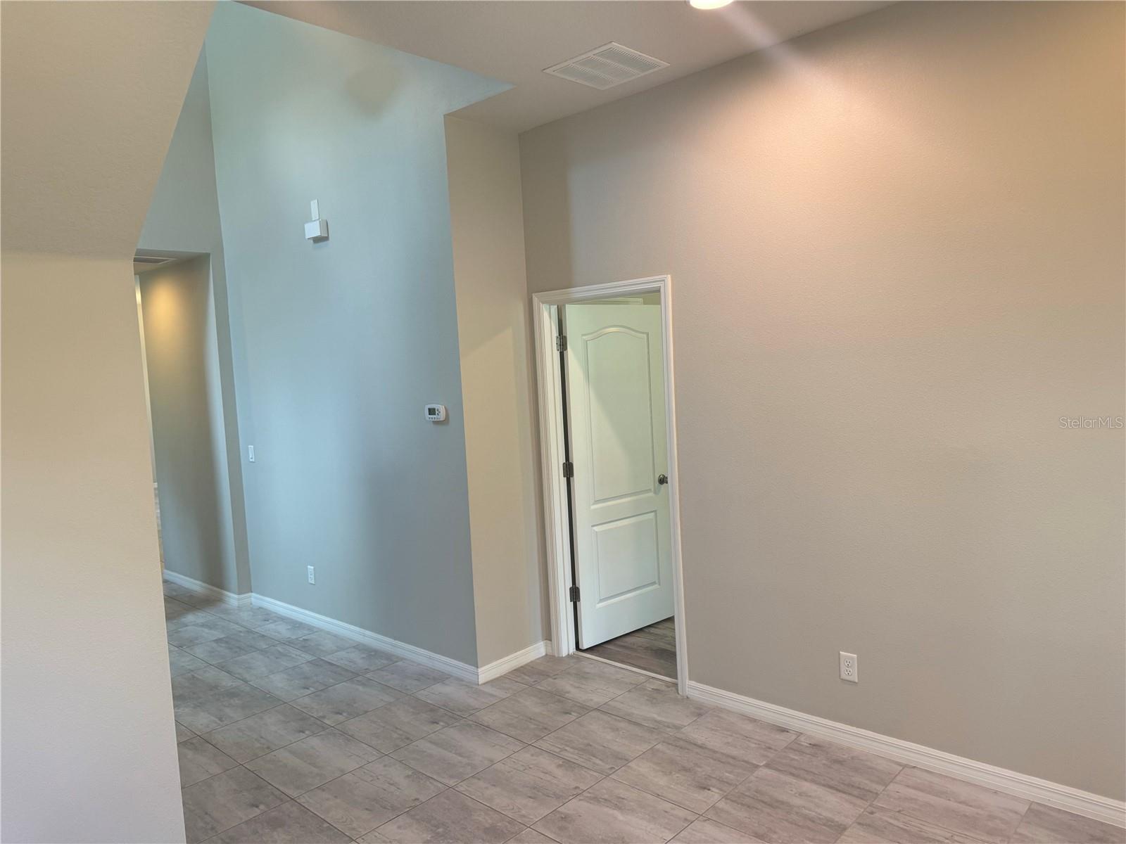 Image 9 of 55 For 5912 Village Center Drive