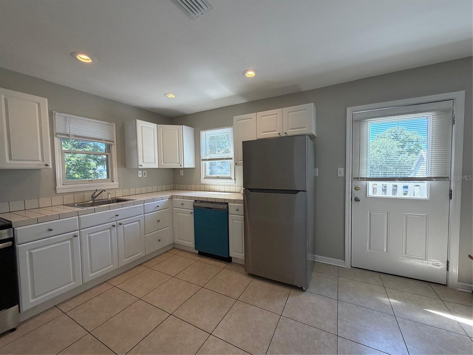 Image 4 of 10 For 2813 Morgan Street A