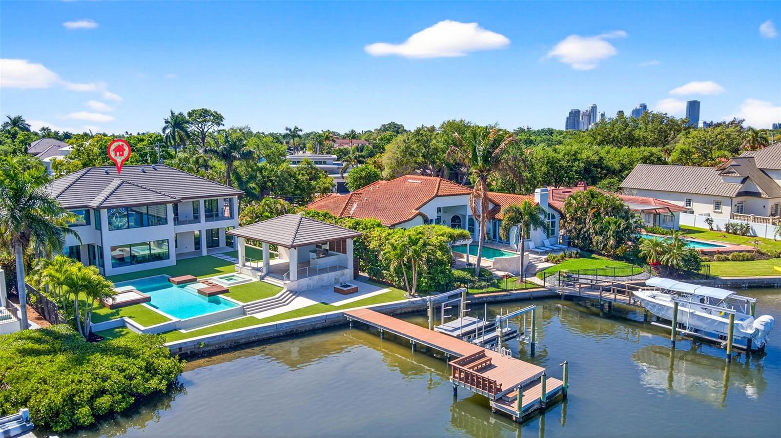 Details for 460 Coffee Pot Riviera Ne, ST PETERSBURG, FL 33704